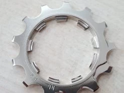 Shimano Ritzel Mit Distanzring 13 Zähne Für CS-5600